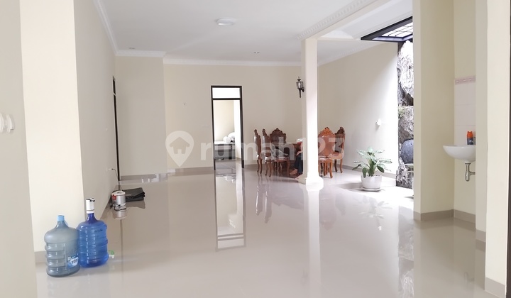 Dijual Rumah Siap Huni+Furnished Tengah Kota