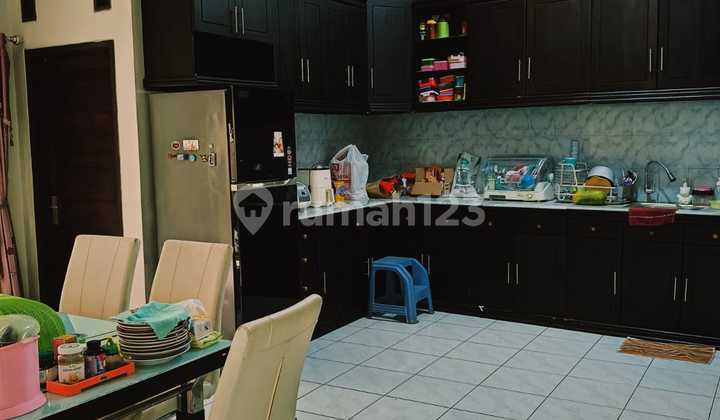 For Sale: Ready-to-Occupy House in the City Center 2