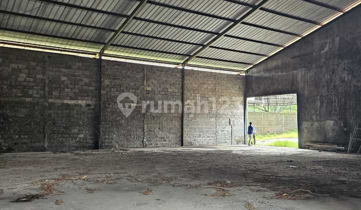 Disewakan Gudang Dekat Tol