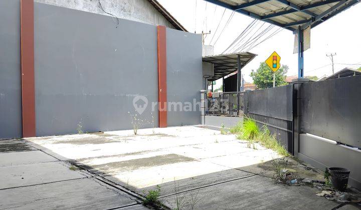 Disewakan Ruko Siap Pakai Jl.brigjen Dharsono 2