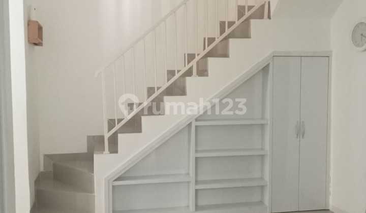 For Sale Ready-to-Occupy Flood-Free House