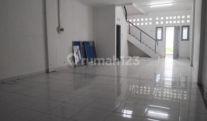 For Rent Shop House Near Toll Road