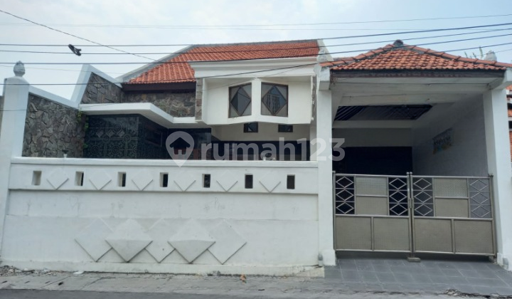 Dijual Rumah Bagus Daerah Semampir Lokasi Dekat UNAIR C, B, dan DR. Soetomo