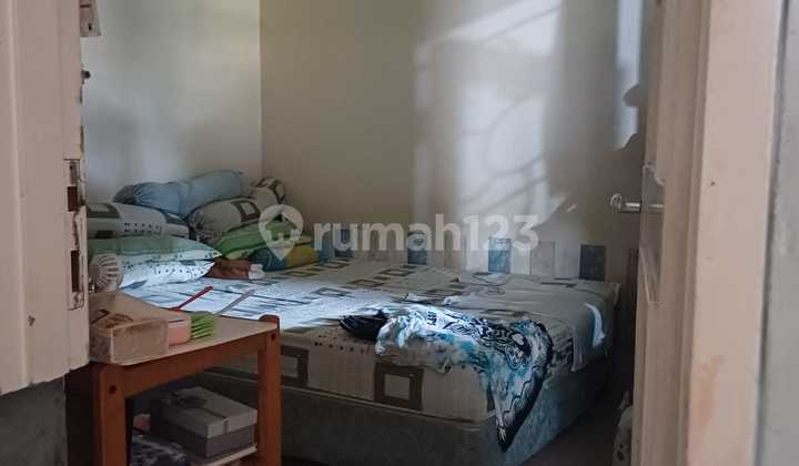 For Sale 1-Story House with SHM in Serpong Park Housing Complex 2