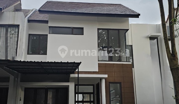 Dijual Rumah 2 Lantai Siap Huni (20x10) di The Icon BSD City Tangerang