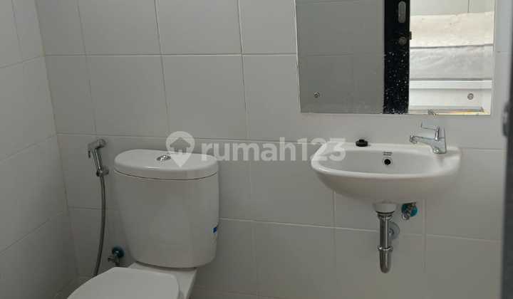 Rumah Flat Milenial Bagus Siap Huni Cluster Myza Bsd City Tangerang 2