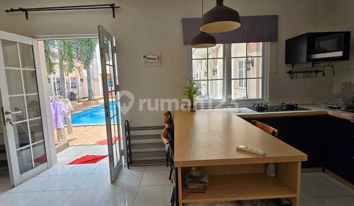 Dijual Kost2 Aktif 4 KT Full Furnished di Alesha Yellow Vanya Park BSD Dijual Kost2 Aktif 4 KT Full Furnished di Alesha Yellow Vanya Park BSD