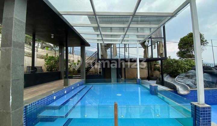 Dijual Villa 2 Lantai Cisarua - Bogor (5 KT & Ada Kolam Renang))