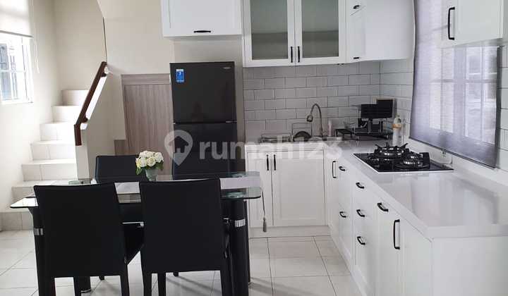 Rumah Full Furnished di Cluster Alesha Blue, Vanya Park 2