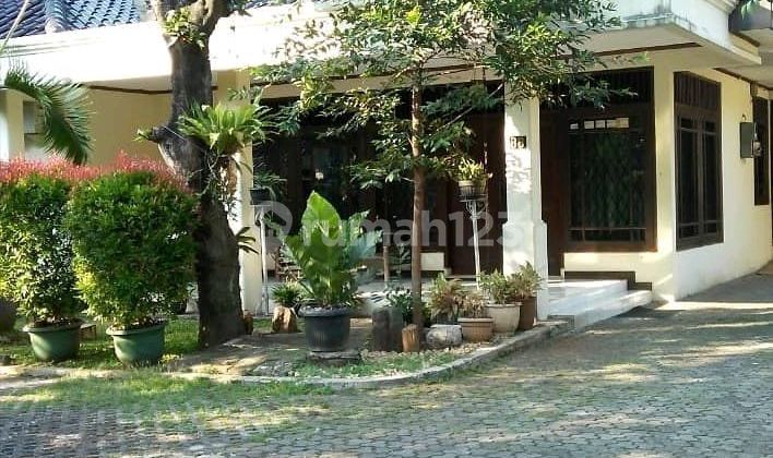 Strategic House in Pasar Minggu Ready to Occupy