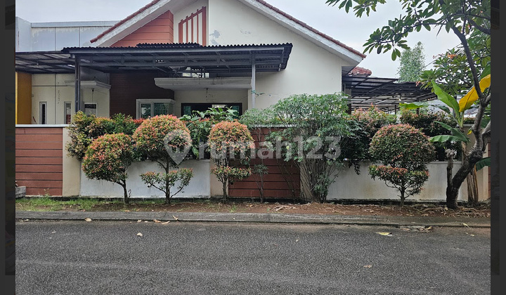 Nice House Alam Sutera Griya Sutera Freehold Title 189m2 2