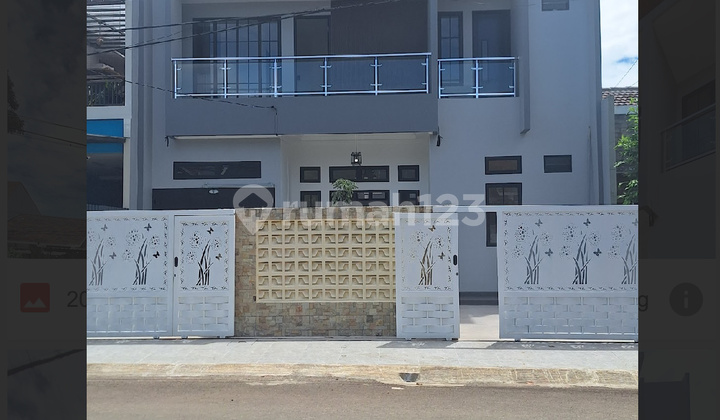 Rumah Bagus Bsd Kolam Renang Griya Loka 250m2 Rumah Bagus Bsd Kolam Renang Griya Loka 250m2