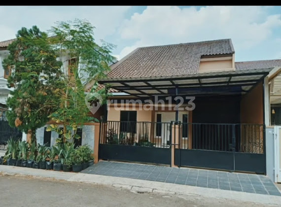 Rumah Bagus Kencana Loka Bsd Shm 200m2