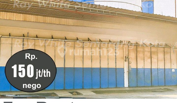 Cheap Spacious 2-Story Shop House by Main Road Easy Access in Tugu