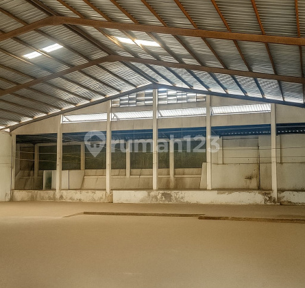 Gudang sewa murah di tugu semarang akses truk tronton 1