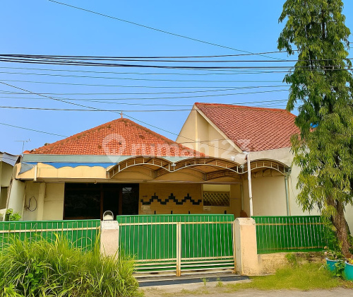 Rumah strategis tengah kota dekat paragon mall di semarang tengah 1