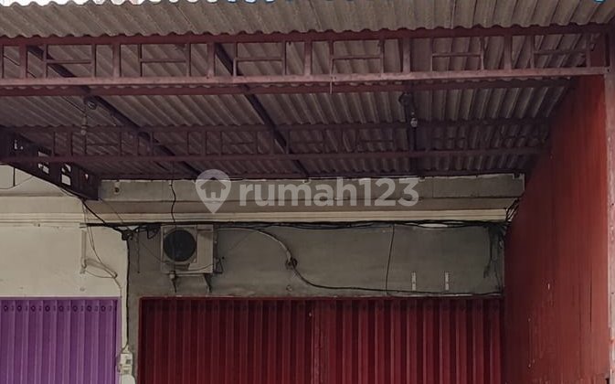 Rented Shop House in Banyumanik Tembalang, Busy Roadside, 2 Stories 1