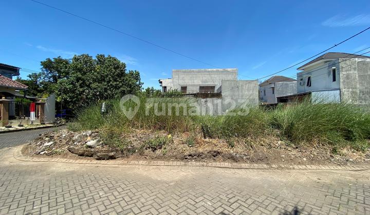 Strategic Land Plot Near Toll Road and Premium Facilities in Sidoarjo Strategic Land Plot Near Toll Road and Premium Facilities in Sidoarjo