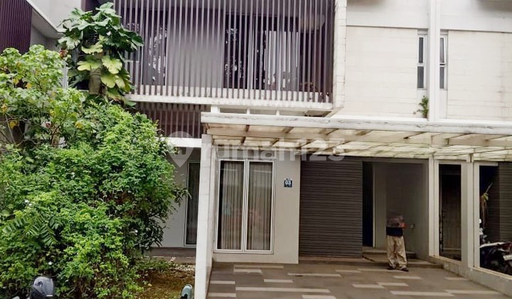 Rumah Modern Mewah Di Cluster Water Terrace Grand Wisata Bekasi