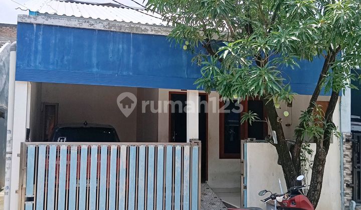 Strategic and Comfortable Dream House Near East Bekasi LRT Station