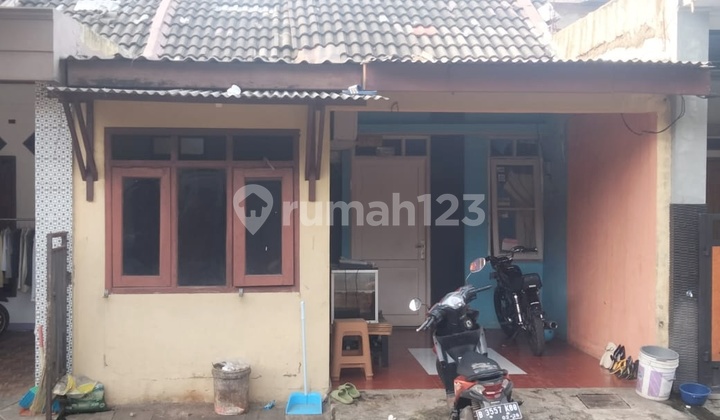 Strategic Flood-Free House in Mustikajaya Near Tambun Station 2