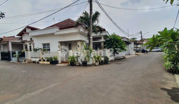 Rumah 1,5 Lt Hook Strategis Dkt ke Fasilitas Premium Grand Wisata