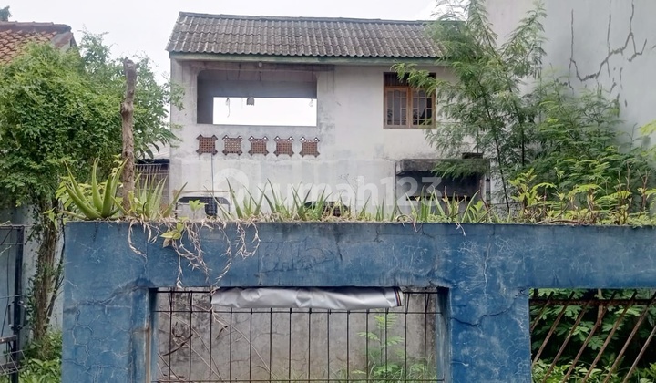 Fish House 127 M2 Cheap Strategic 5 Minutes To Mall Galaxy Bekasi