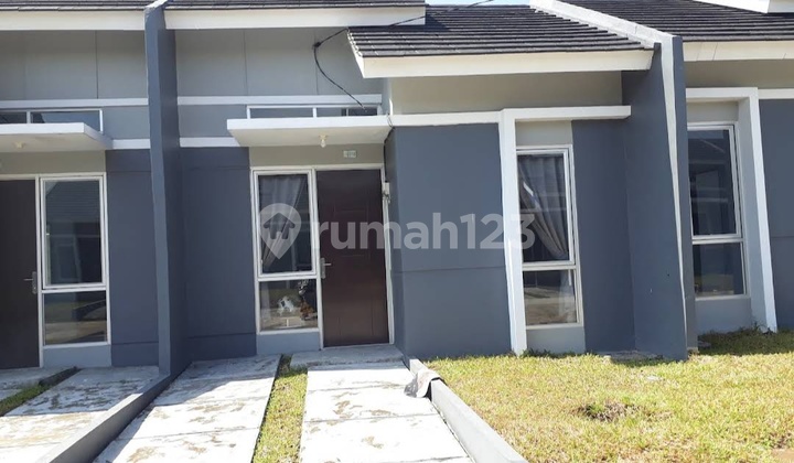 Runah Dijual Second Dalam Perumahan Moderland Cilehit Nempel Banget dengan Stasiun dan Tol Runah Dijual Second Dalam Perumahan Moderland Cilehit Nempel Banget dengan Stasiun dan Tol