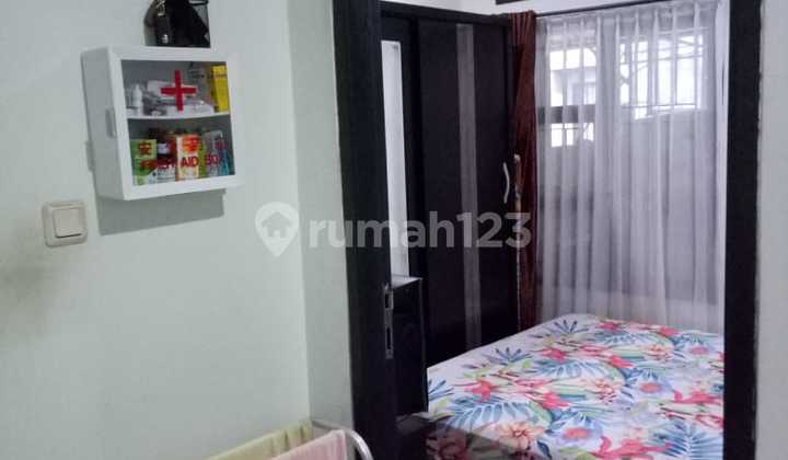 A Nice and Comfortable House in a Cluster in Cibinong 2