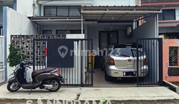 Dijual Rumah. Dalam Perumahan Dijalan Raya Bojongsari. Dekat. dengan Uin Nyaman dan Asri Jauh Dari Kebisingan Jalan Perumahan yang Lebar dan Sangat Tepat untuk Hunian dan Beristirahat Dijual Rumah. Dalam Perumahan Dijalan Raya Bojongsari. Dekat. dengan Uin Nyaman dan Asri Jauh Dari Kebisingan Jalan Perumahan yang Lebar dan Sangat Tepat untuk Hunian dan Beristirahat