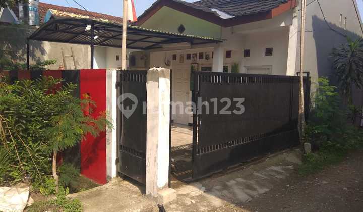 Rumah Second Dalam Komplek Poin Mas Rangkapan Jaya Depok