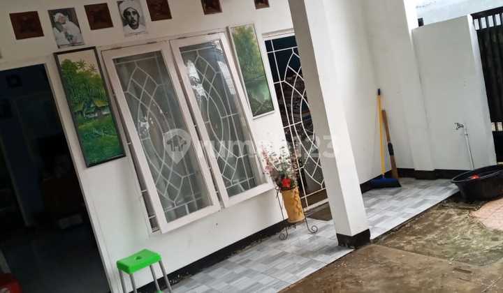 Rumah Second Dalam Komplek Poin Mas Rangkapan Jaya Depok 2