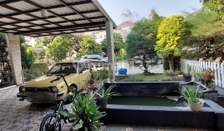 Beautiful House Already Renovated in The Eminent, BSD City, Tangerang 2