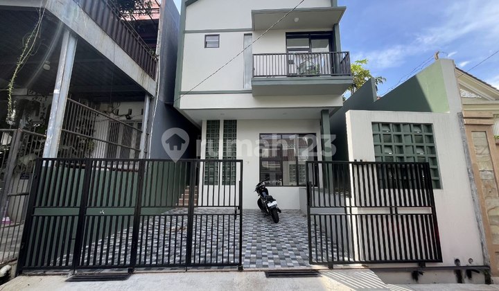 Rumah Cantik, Siap Huni Dan Bebas Banjir, Lokasi Strategis Cigadung Dago Bandung