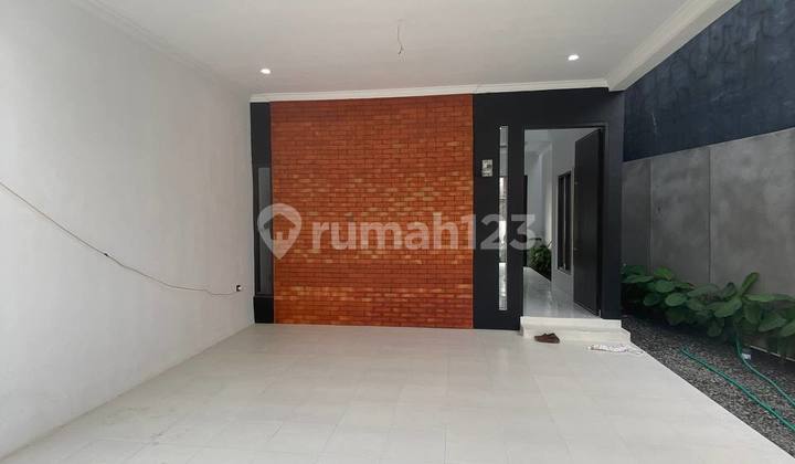 Rumah Murah 2 Lantai, Siap Huni, Keamanan 24 Jam Di Lokasi Strategis Antapani Kota Bandung 2