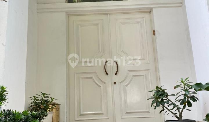 Dijual Rumah Pik1 Cluster Cendana Golf Ukuran 8x18 3 Lantai Full Furnish 2