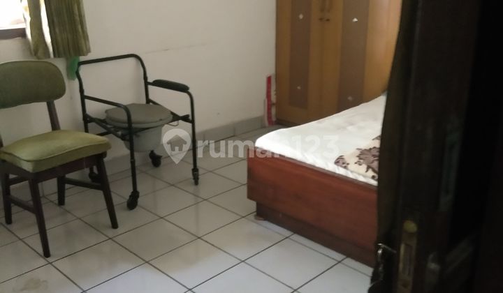 Murah!! Rumah Bagus Lengkap di Sayap Riau, Bandung 2