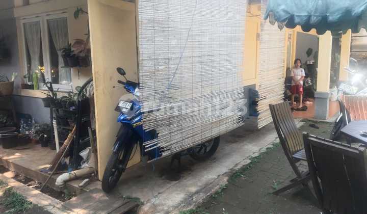 Ready to Move In!! Comfortable and Fresh Area House in Cibeunying, Bandung 2