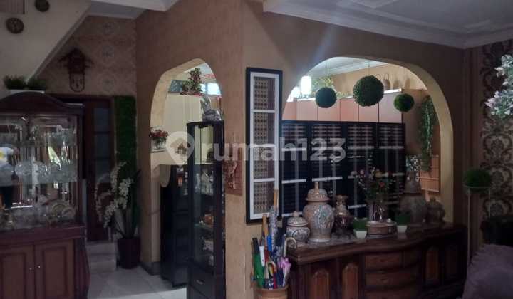 Murah!! Rumah Bagus Furnish di Kiara Sari, Bandung