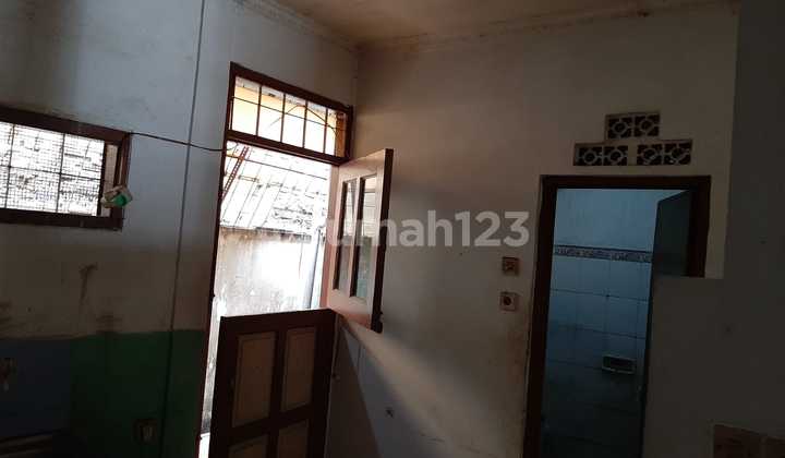 Cheap!! Nice minimalist house near Polban, Bandung. 2