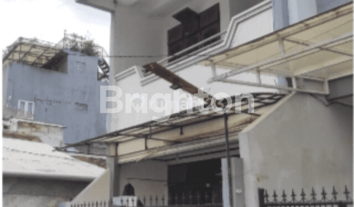 JUAL RUMAH TINGGAL CAKEP STRATEGIS DI PUSAT JAKARTA 2