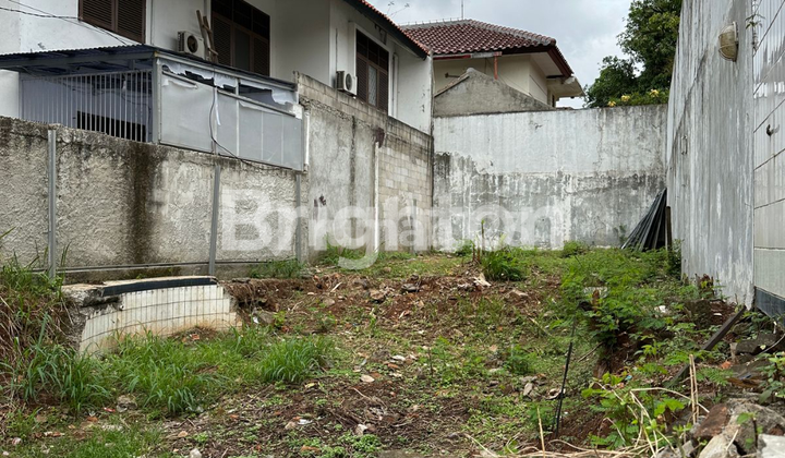 (PRICE DROP) VACANT LAND FOR RENT IN STRATEGIC LOCATION AT CIPETE, SOUTH JAKARTA