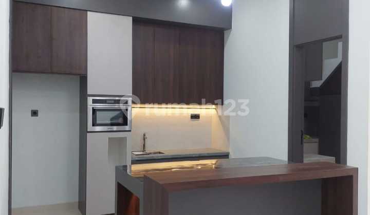 New, Luxurious, Comfortable, and Elegant House in Taman Raya Citra Raya 2