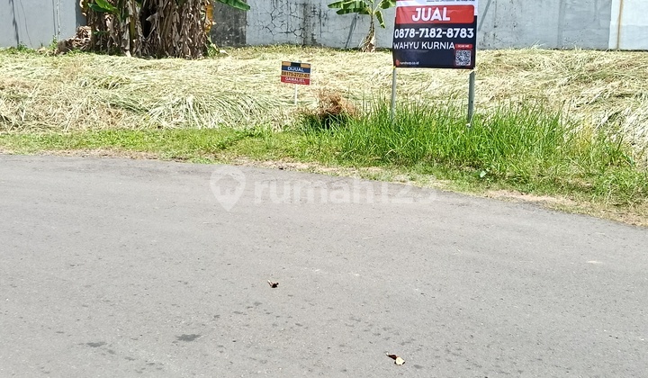 338 M2 Strategic and Comfortable Land Plot, Permata Ayu 2 Street
