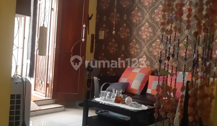 Rumah 2 Lt, Kamar Tidur 5,murah, Nyaman, Selangkah Ke Serpong Rumah 2 Lt, Kamar Tidur 5,murah, Nyaman, Selangkah Ke Serpong