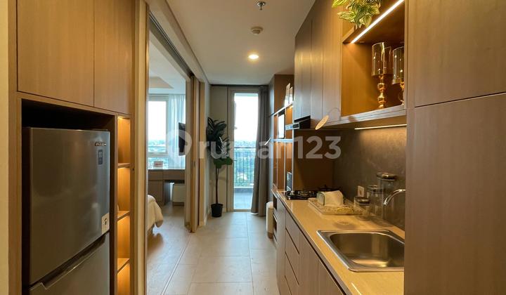 Strategic Location Resort-Themed Residence Integrated with F&B Mall and Business Area in TB Simatupang, South Jakarta