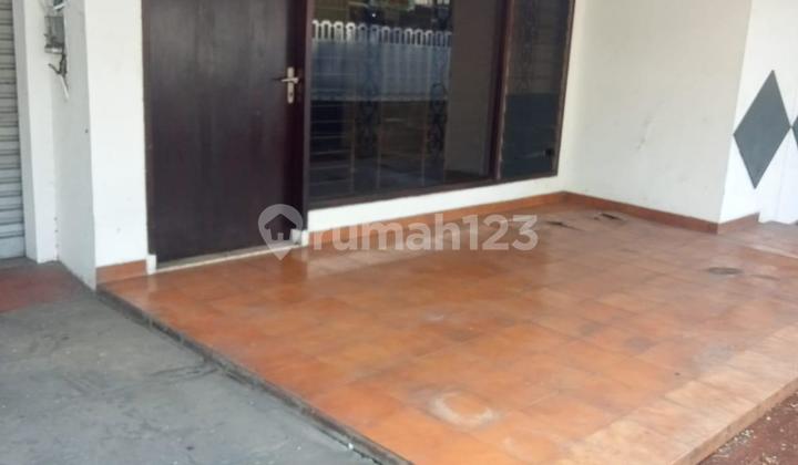 Rumah 2 Lantai Luas bisa untuk Investasi Ji Kamboja Jakarta Barat