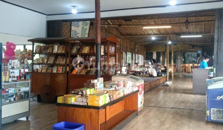 FOR SALE ACTIVE RESTAURANT ON SETIABUDI STREET LEMBANG FOR SALE ACTIVE RESTAURANT ON SETIABUDI STREET LEMBANG