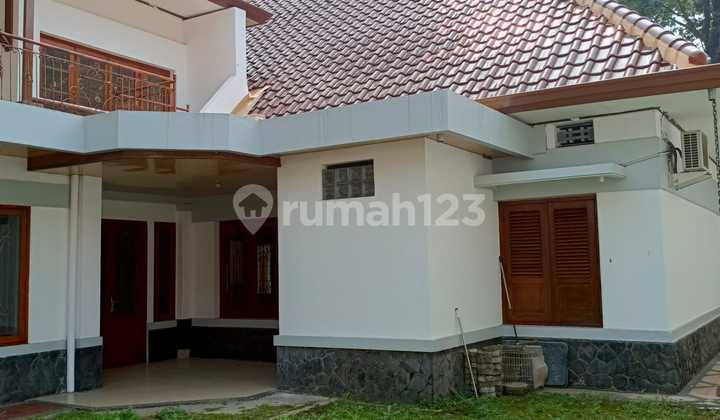 Disewakan Rumah Di Jl Bengawan Kota Bandung,Cocok utk Resto/Cafe 2