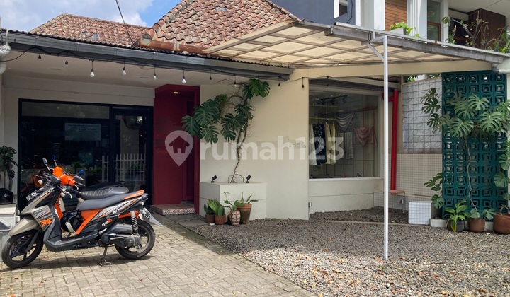 For Rent House for Business Space Suitable for Office